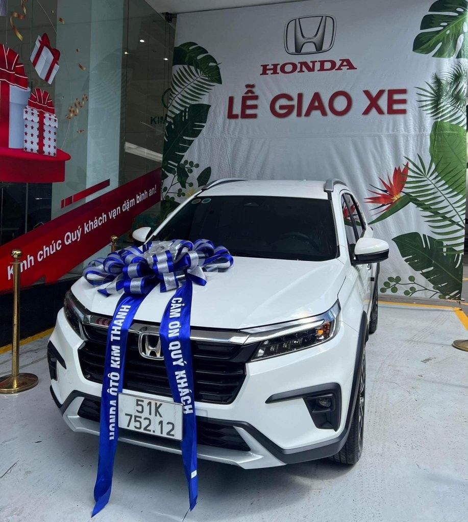 Chạy dịch vụ 3.000 km, chủ xe Honda BR-V đánh giá: "Xe tốt hơn nhiều so với Mitsubishi Xpander tôi từng chạy" Honda BR-V 1