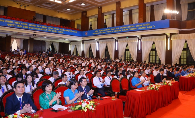 300 đại biểu tham gia Đại hội Công đoàn Viên chức Việt Nam lần thứ VI