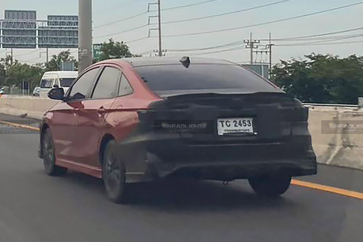 Bắt gặp Toyota Vios GR Sport 2024 lăn bánh tại Thái Lan Bắt gặp Toyota Vios GR Sport 2024 lăn bánh tại Thái Lan