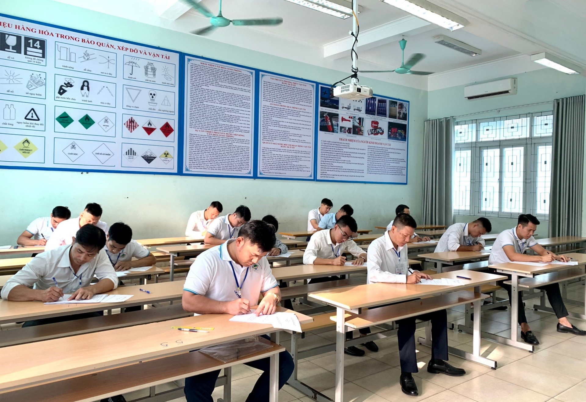 Than Vàng Danh đạt giải Nhất toàn đoàn tại Hội thi An toàn, vệ sinh viên giỏi Than Vàng Danh đạt giải Nhất toàn đoàn tại Hội thi An toàn, vệ sinh viên giỏi