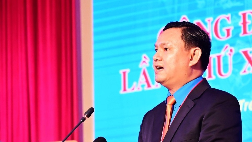 Đồng chí Nguyễn Phúc Linh tái đắc cử Chủ tịch LĐLĐ tỉnh Bến Tre