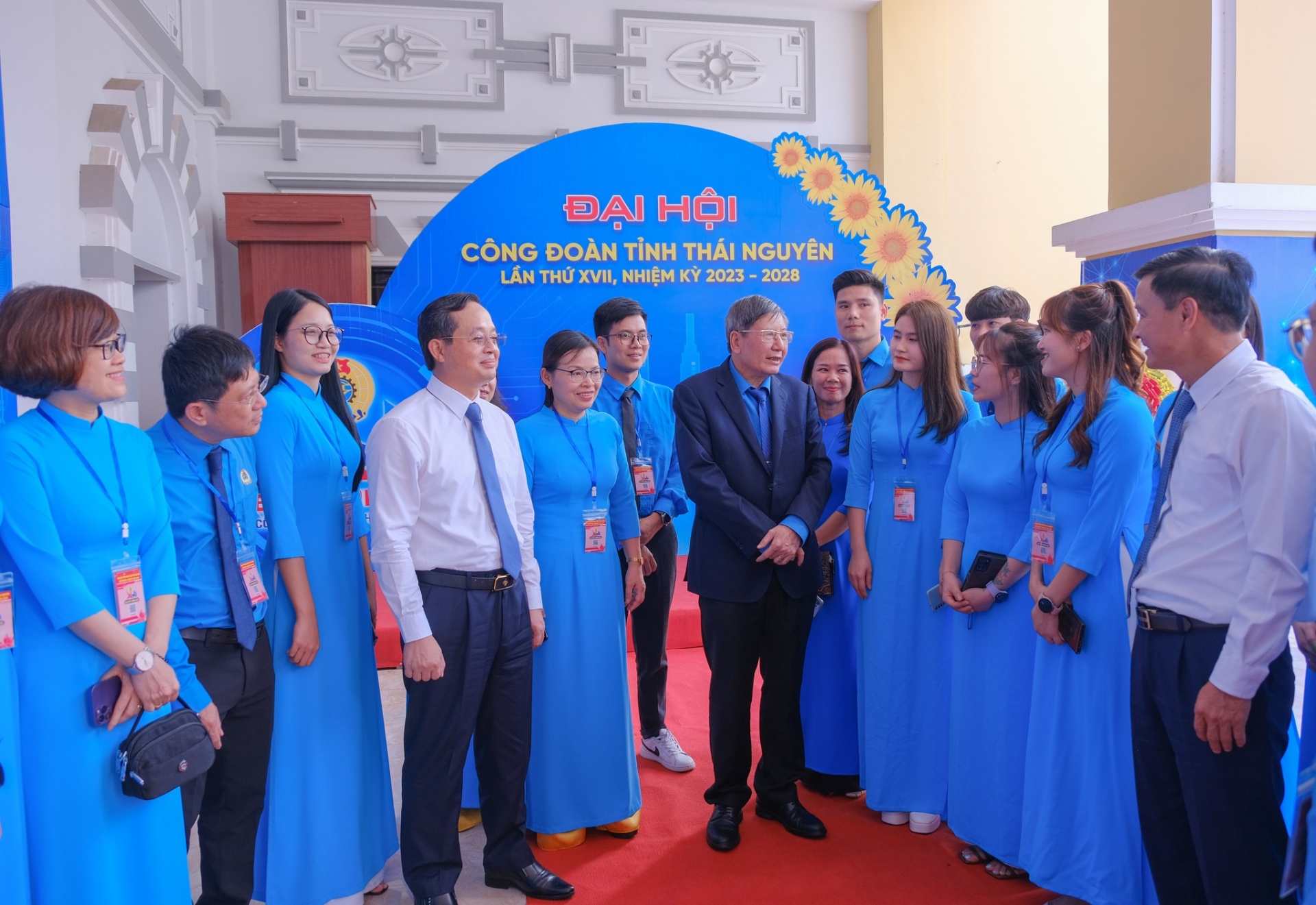 Đồng chí Phạm Việt Dũng tái đắc cử Chủ tịch LĐLĐ tỉnh Thái Nguyên