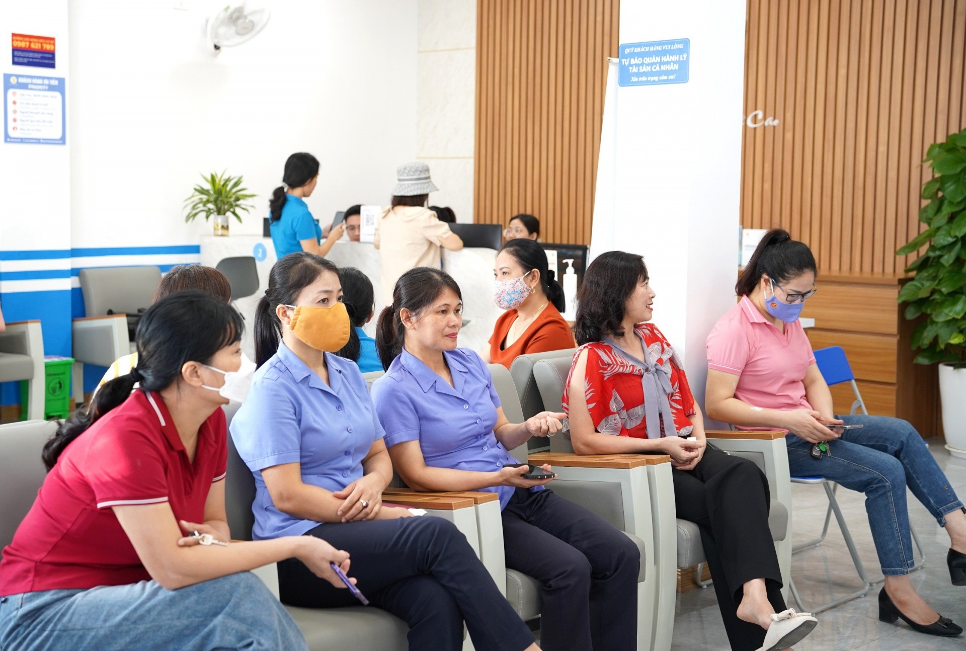 Nữ đoàn viên Công đoàn Viên chức Nghệ An được tầm soát ung thư miễn phí Hơn 2.000 đoàn viên nữ được tầm soát ung thư miễn phí