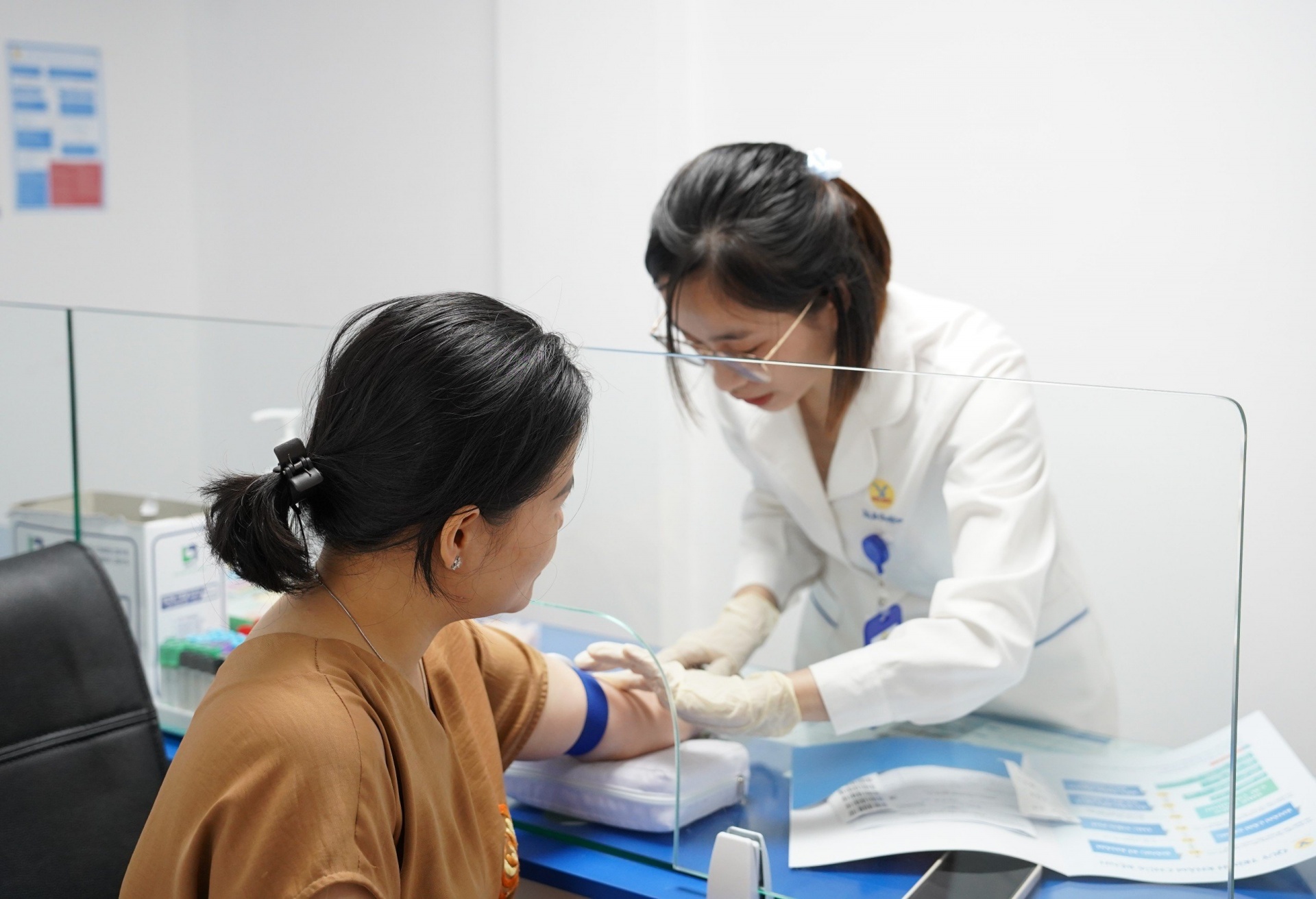 Nữ đoàn viên Công đoàn Viên chức Nghệ An được tầm soát ung thư miễn phí Hơn 2.000 đoàn viên nữ được tầm soát ung thư miễn phí