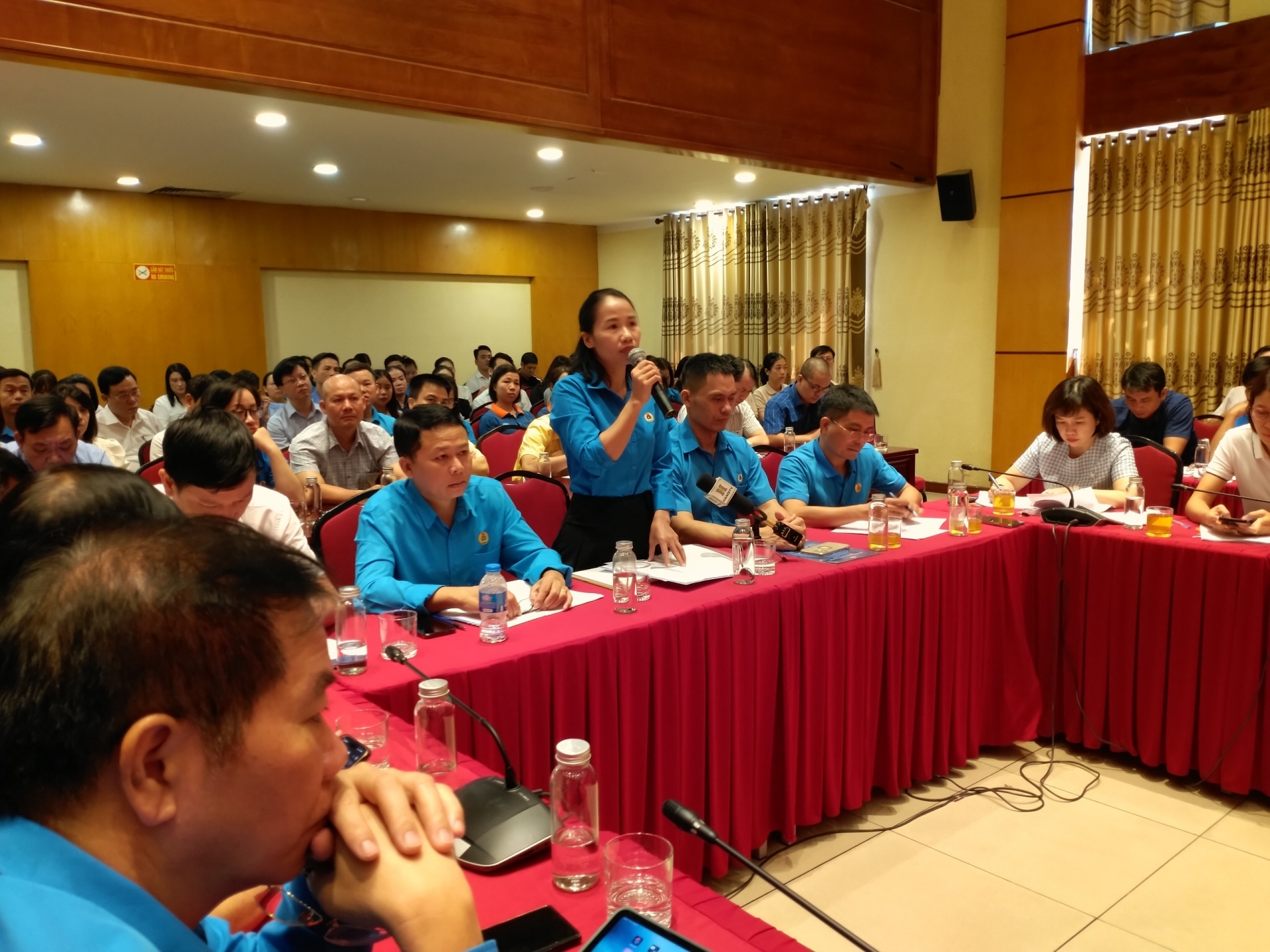 Cán bộ công đoàn, người lao động Thủ đô góp ý vào các dự thảo luật