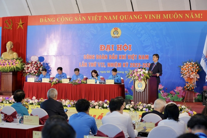 Công đoàn cần động viên NLĐ vượt khó, đáp ứng yêu cầu chuyển đổi của Tập đoàn Công đoàn cần động viên NLĐ vượt khó, đáp ứng yêu cầu chuyển đổi của Tập đoàn