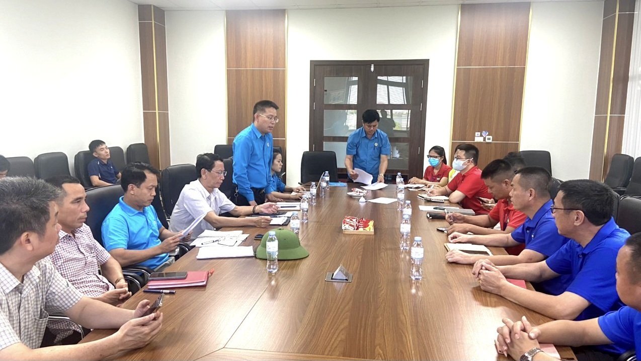 Cuộc ngừng việc của công nhân Công ty Viet Glory Cuộc ngừng việc của công nhân Công ty Viet Glory