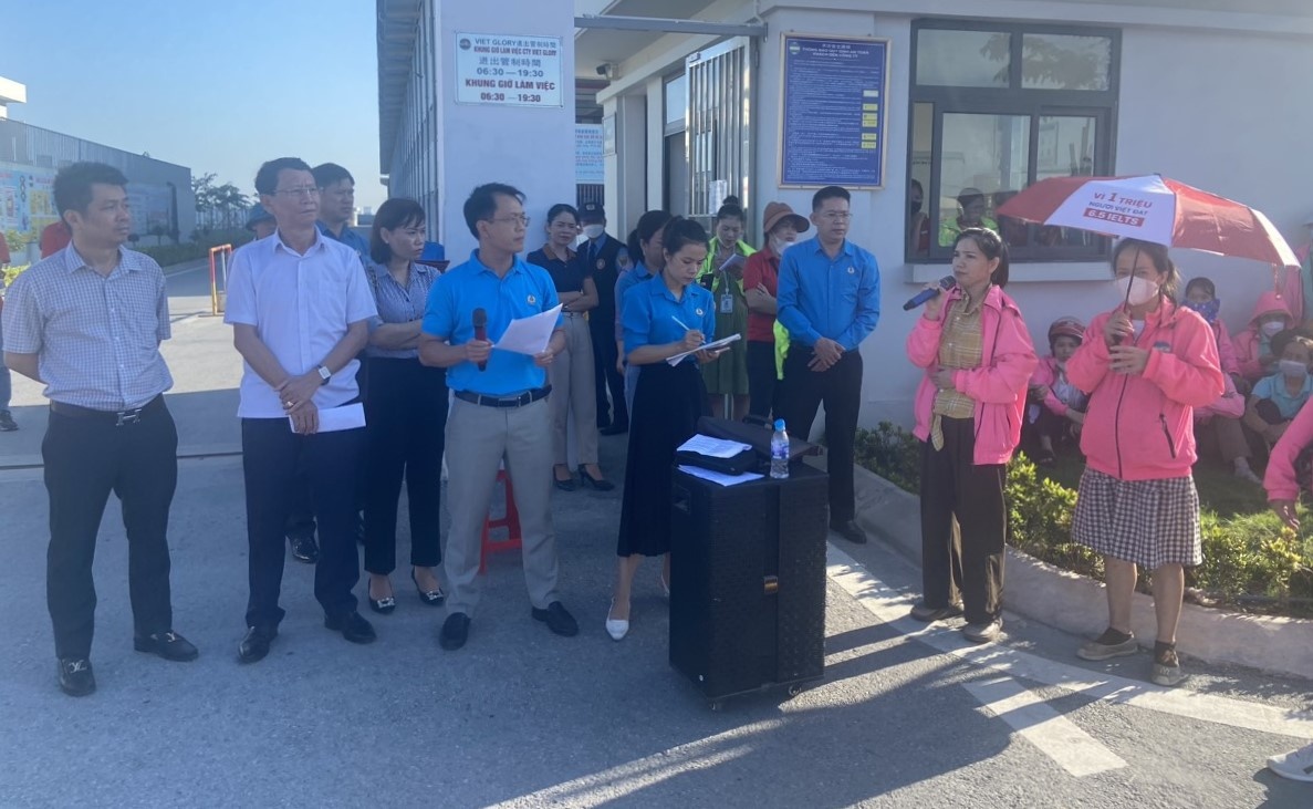 Cuộc ngừng việc của công nhân Công ty Viet Glory Cuộc ngừng việc của công nhân Công ty Viet Glory