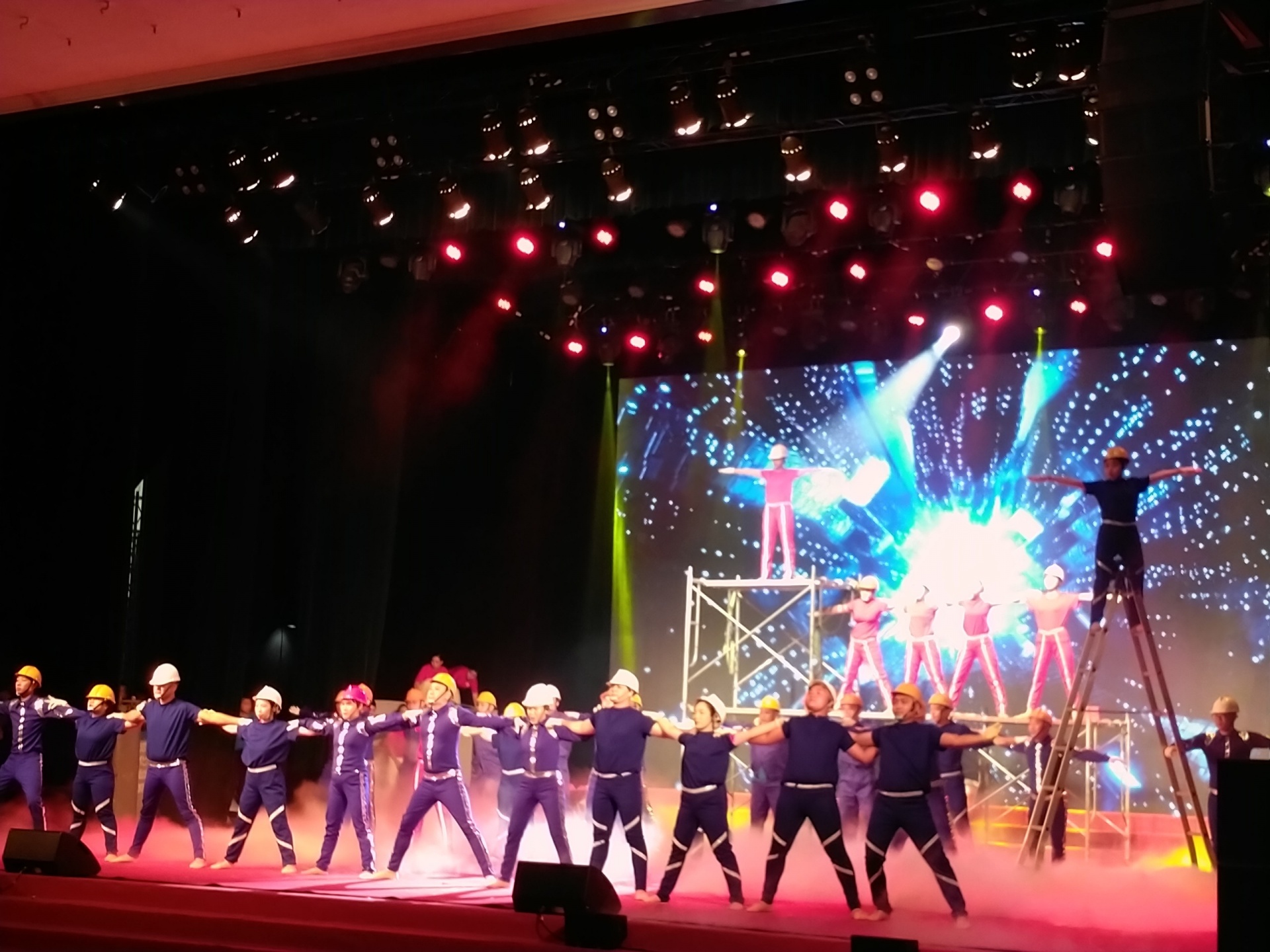 Hội diễn văn nghệ công nhân viên chức Thủ đô: đặc sắc, ấn tượng