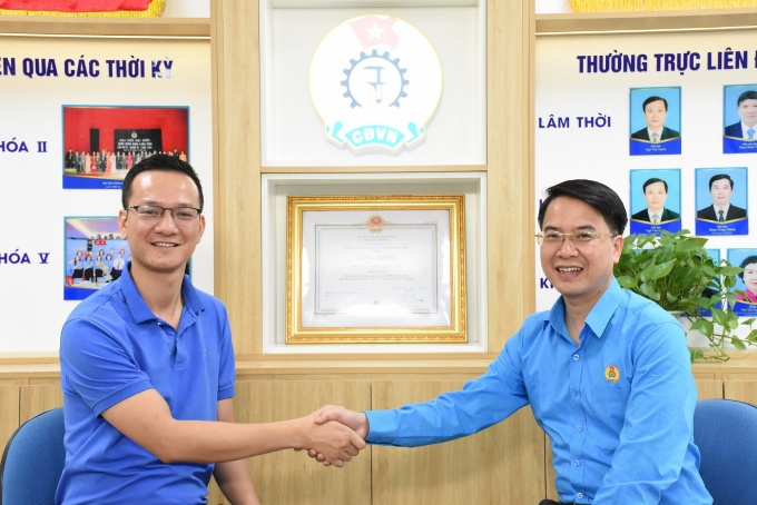 “Luôn đổi mới chính mình để chăm lo tốt nhất cho người lao động” “Luôn đổi mới chính mình để chăm lo tốt nhất cho người lao động”