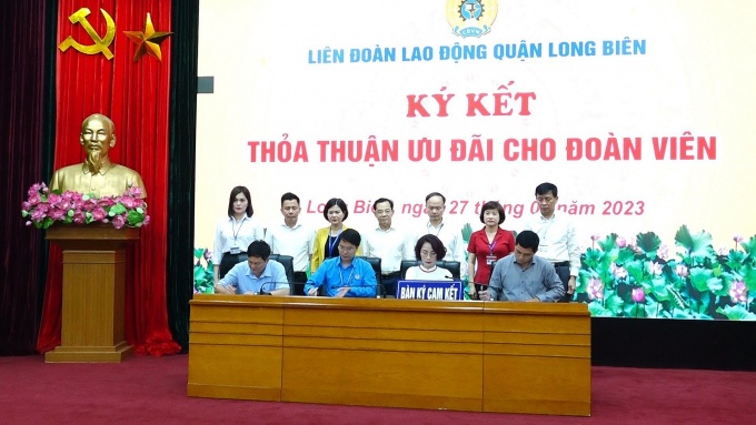 “Luôn đổi mới chính mình để chăm lo tốt nhất cho người lao động” “Luôn đổi mới chính mình để chăm lo tốt nhất cho người lao động”