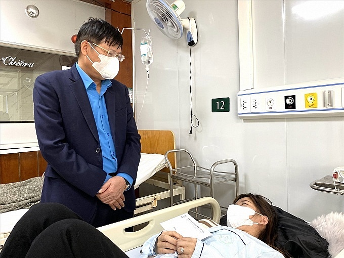 Bồi thường hơn 800 triệu đồng cho công nhân tử vong do ngộ độc khí Methanol Bồi thường hơn 800 triệu đồng cho công nhân tử vong do ngộ độc khí Methanol