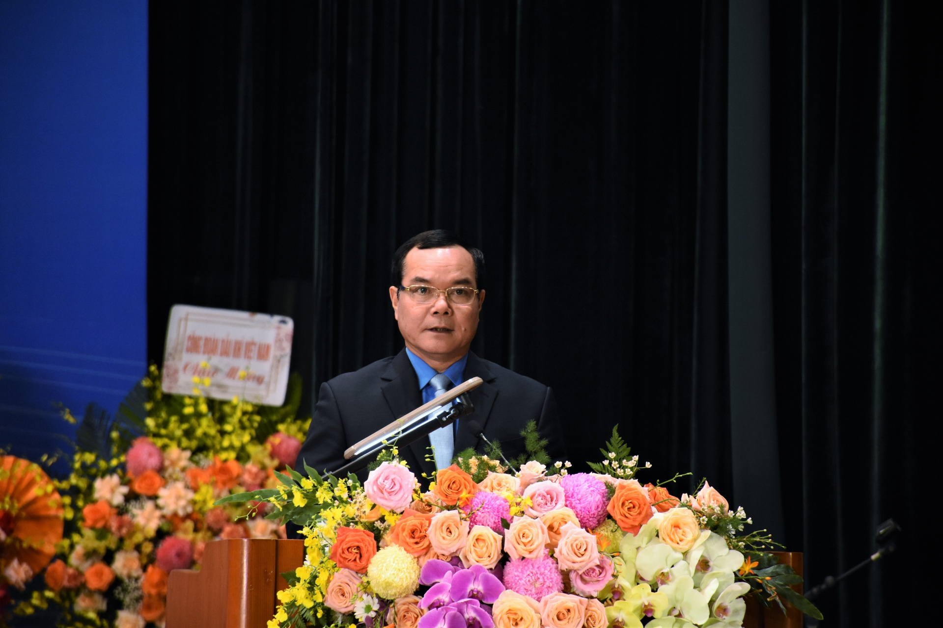 Đại hội Công đoàn Vĩnh Phúc: “Thực chất hơn, chuyển biến mạnh mẽ hơn” Đại hội Công đoàn Vĩnh Phúc: “Thực chất hơn, chuyển biến mạnh mẽ hơn”