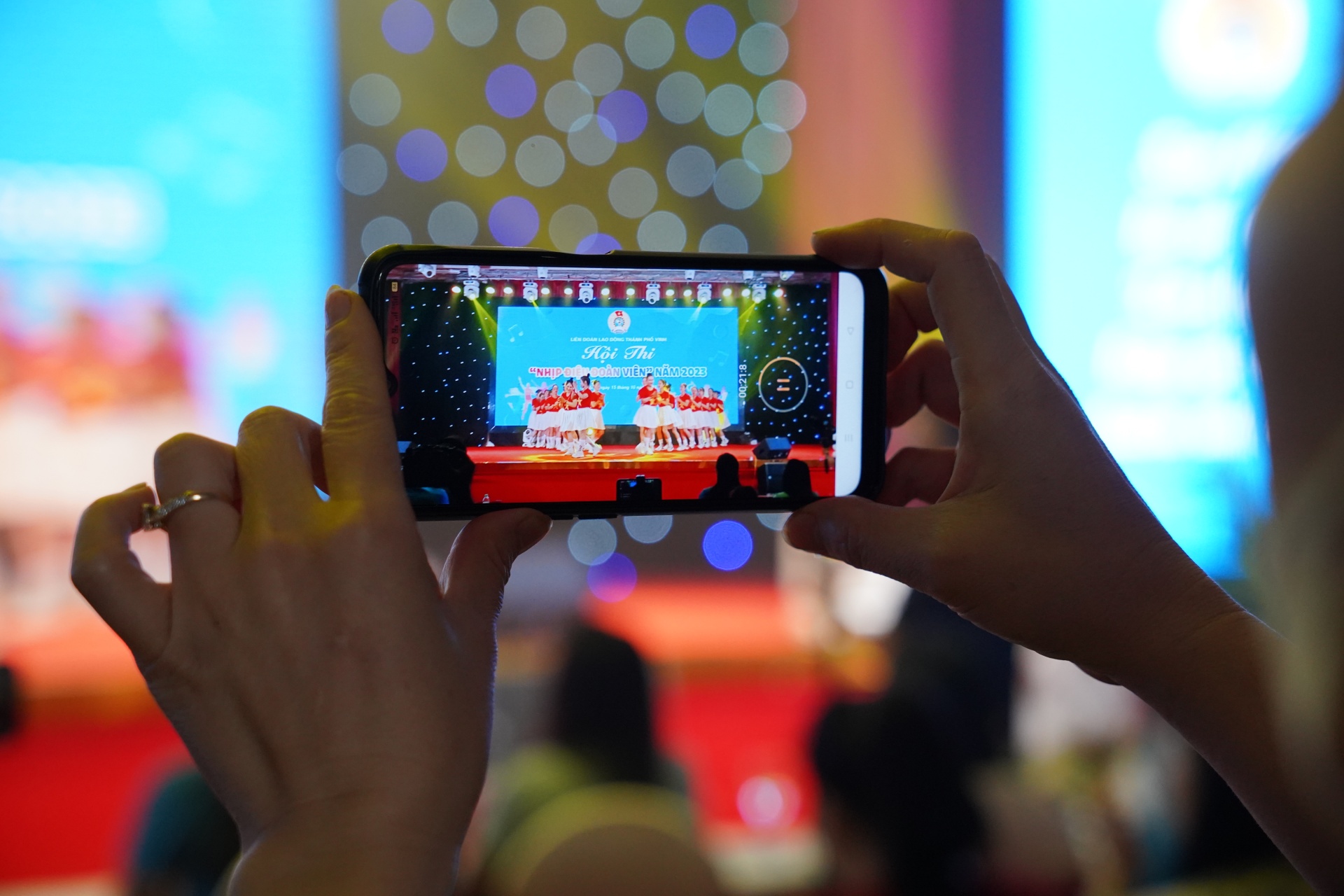 Thành phố Vinh: Đặc sắc, ấn tượng “Nhịp điệu đoàn viên năm 2023” Thành phố Vinh: Đặc sắc, ấn tượng “Nhịp điệu đoàn viên năm 2023”