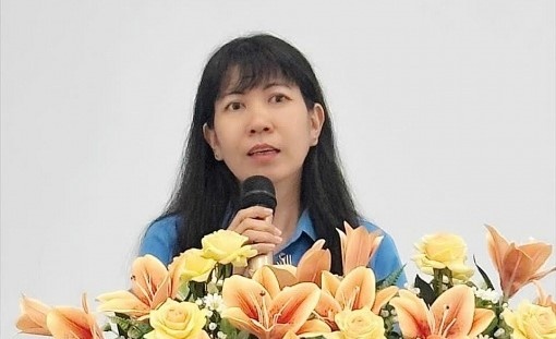 Cán bộ công đoàn Khu kinh tế Tây Ninh chào mừng ngày Phụ nữ Việt Nam