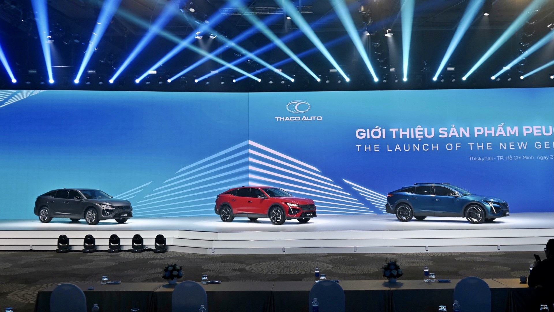 Cận cảnh CUV Coupe Peugeot 408 vừa được ra mắt Cận cảnh CUV Coupe Peugeot 408 vừa được ra mắt