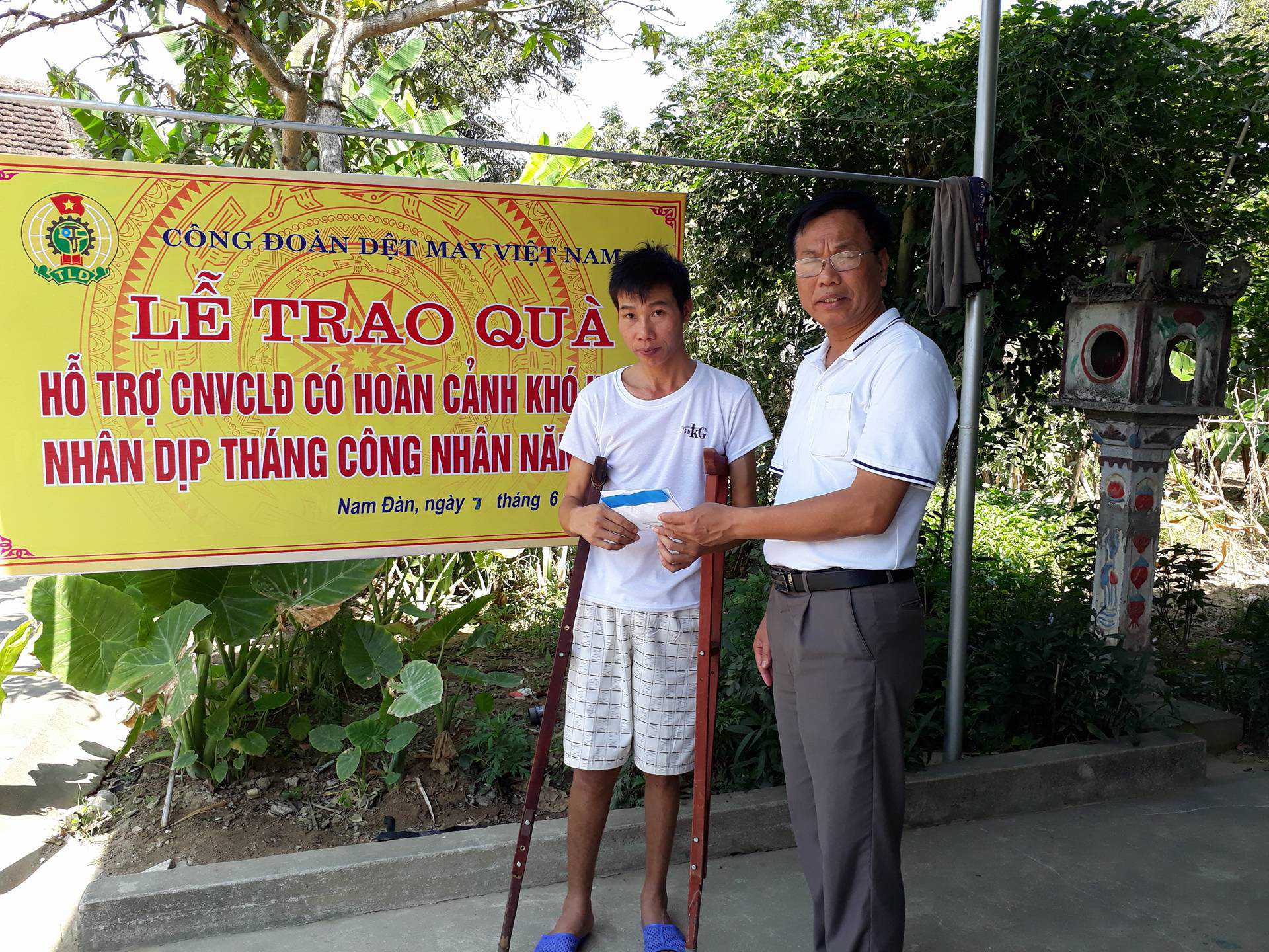 Người lao động yên tâm vì được quan tâm, chăm lo