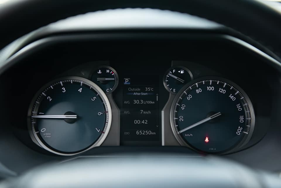 Toyota Land Cruiser Prado lỗ chỉ 400 triệu đồng sau 5 năm sử dụng