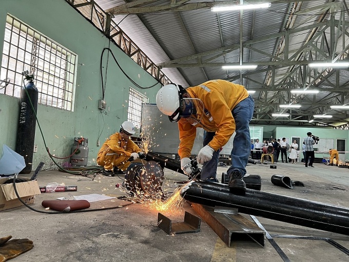 Việc làm và kỹ năng trong lịch sử loài người Việc làm và kỹ năng trong lịch sử loài người