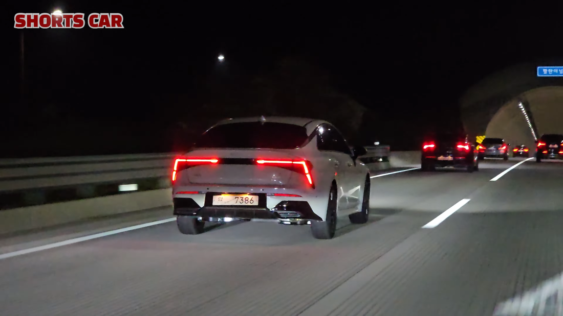 Bắt gặp Kia K5 2024 lăn bánh trên đường phố Hàn Quốc Bắt gặp Kia K5 2024 lăn bánh trên đường phố Hàn Quốc