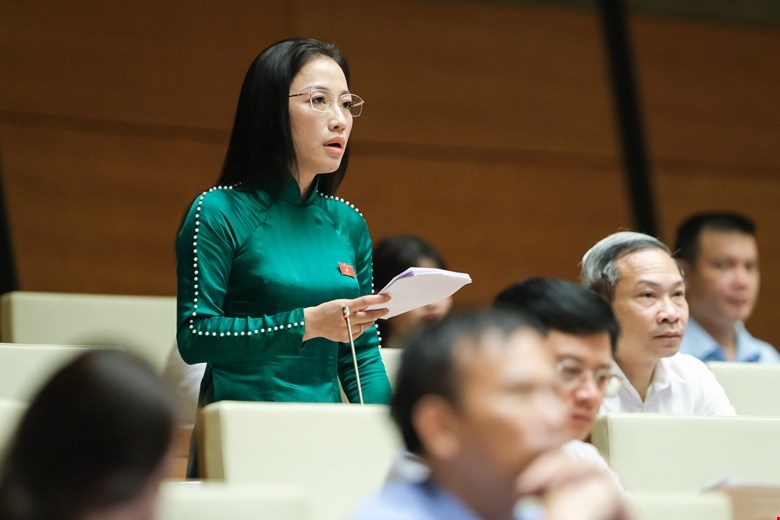 Đại biểu Quốc hội “hiến kế” giảm thiểu tình trạng rút bảo hiểm xã hội một lần Đại biểu Quốc hội “hiến kế” giảm thiểu tình trạng rút bảo hiểm xã hội một lần