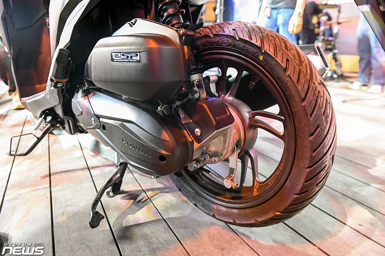 Cận cảnh Honda Vario 125 vừa được ra mắt Cận cảnh Honda Vario 125 vừa được ra mắt