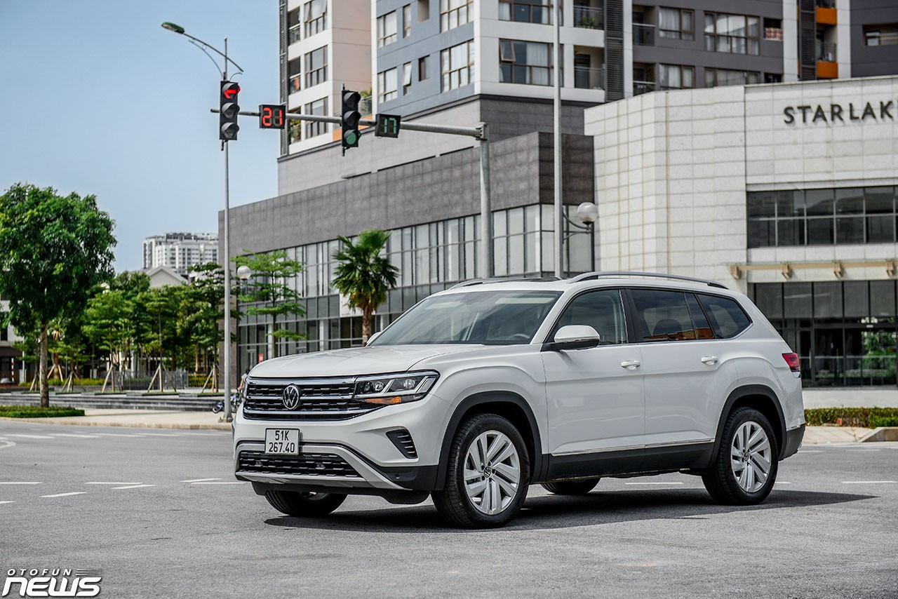 Volkswagen giảm giá hàng loạt xe, cao nhất lên tới 400 triệu đồng Volkswagen giảm giá hàng loạt xe, cao nhất lên tới 400 triệu đồng