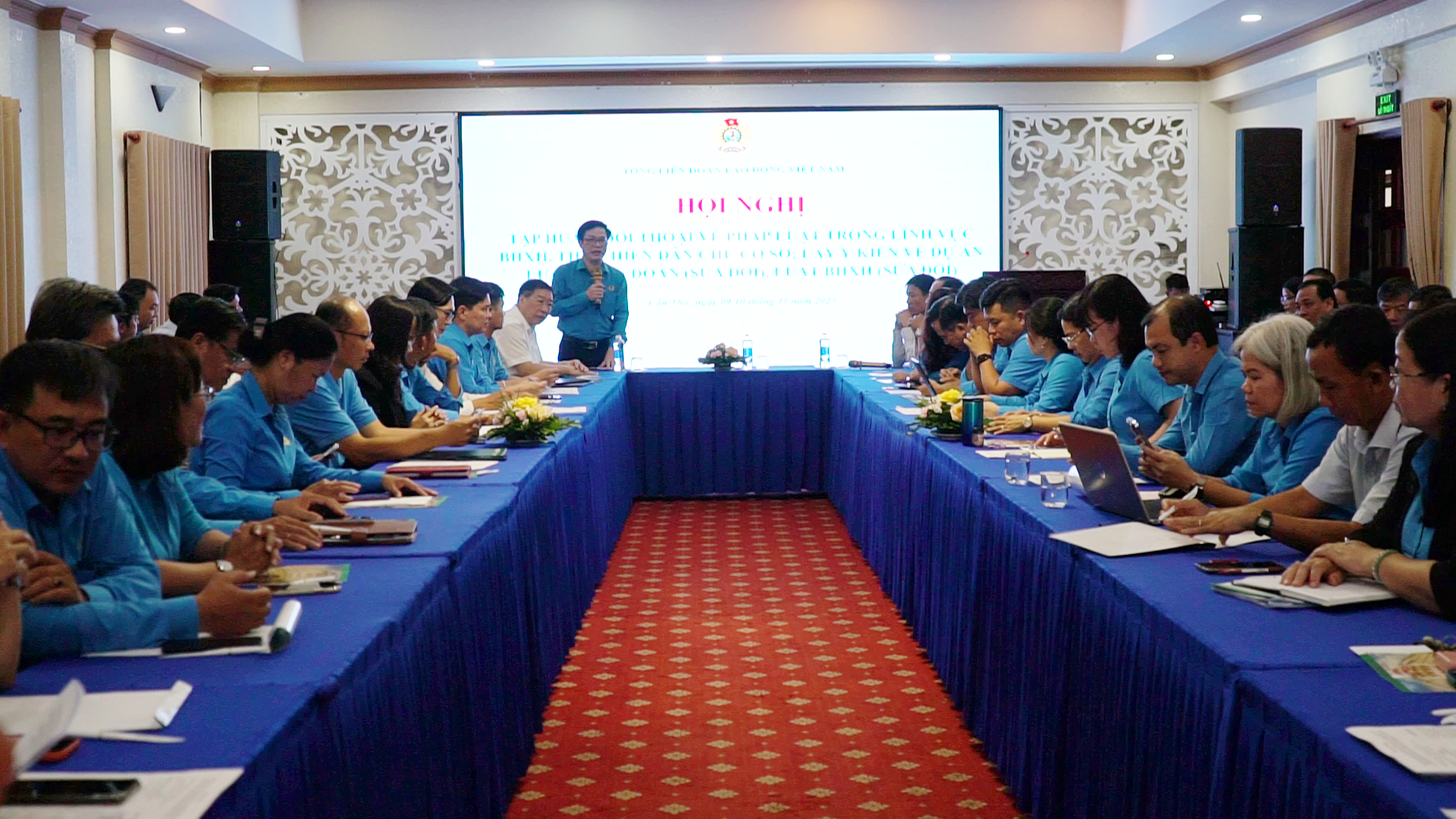 Tập huấn, đối thoại về pháp luật cho cán bộ công đoàn phía Nam Tập huấn, đối thoại về pháp luật cho cán bộ công đoàn phía Nam