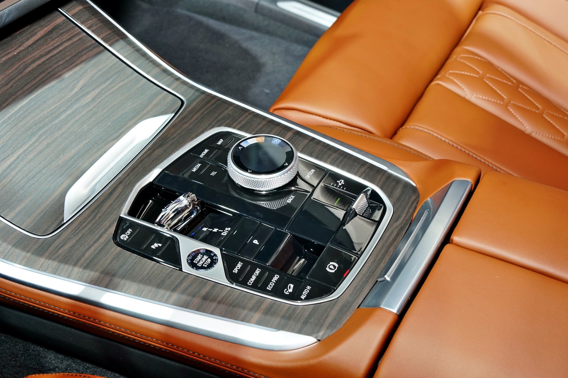 BMW X5 LCI 2024 trình làng tại Việt Nam với giá từ 3,9 tỷ đồng