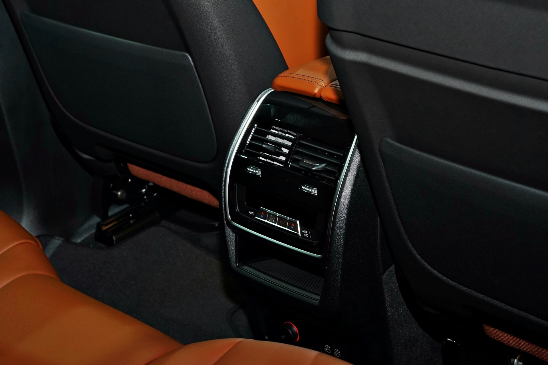 BMW X5 LCI 2023 trình làng tại Việt Nam với giá từ 3,9 tỷ đồng