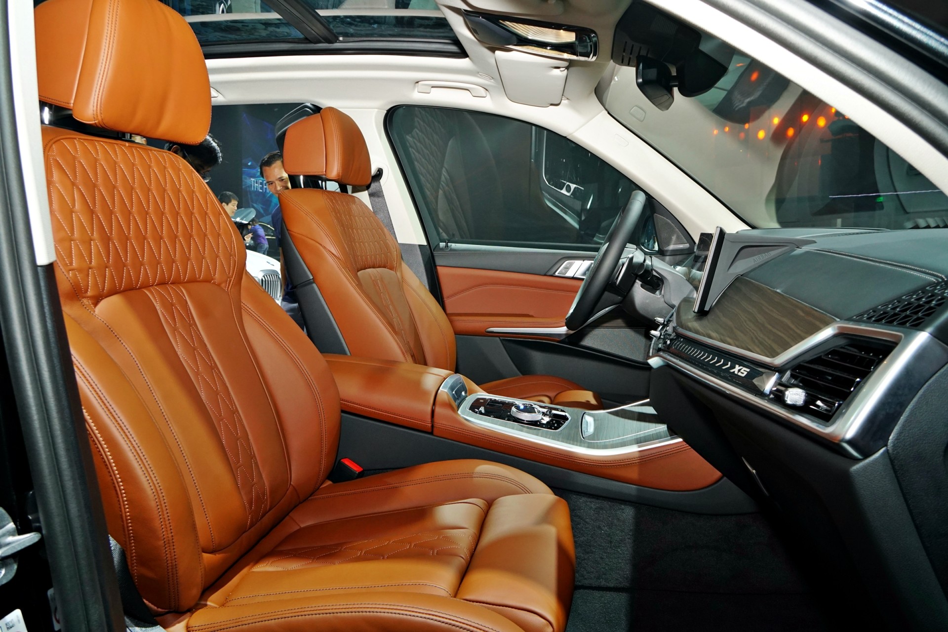 BMW X5 LCI 2023 trình làng tại Việt Nam với giá từ 3,9 tỷ đồng