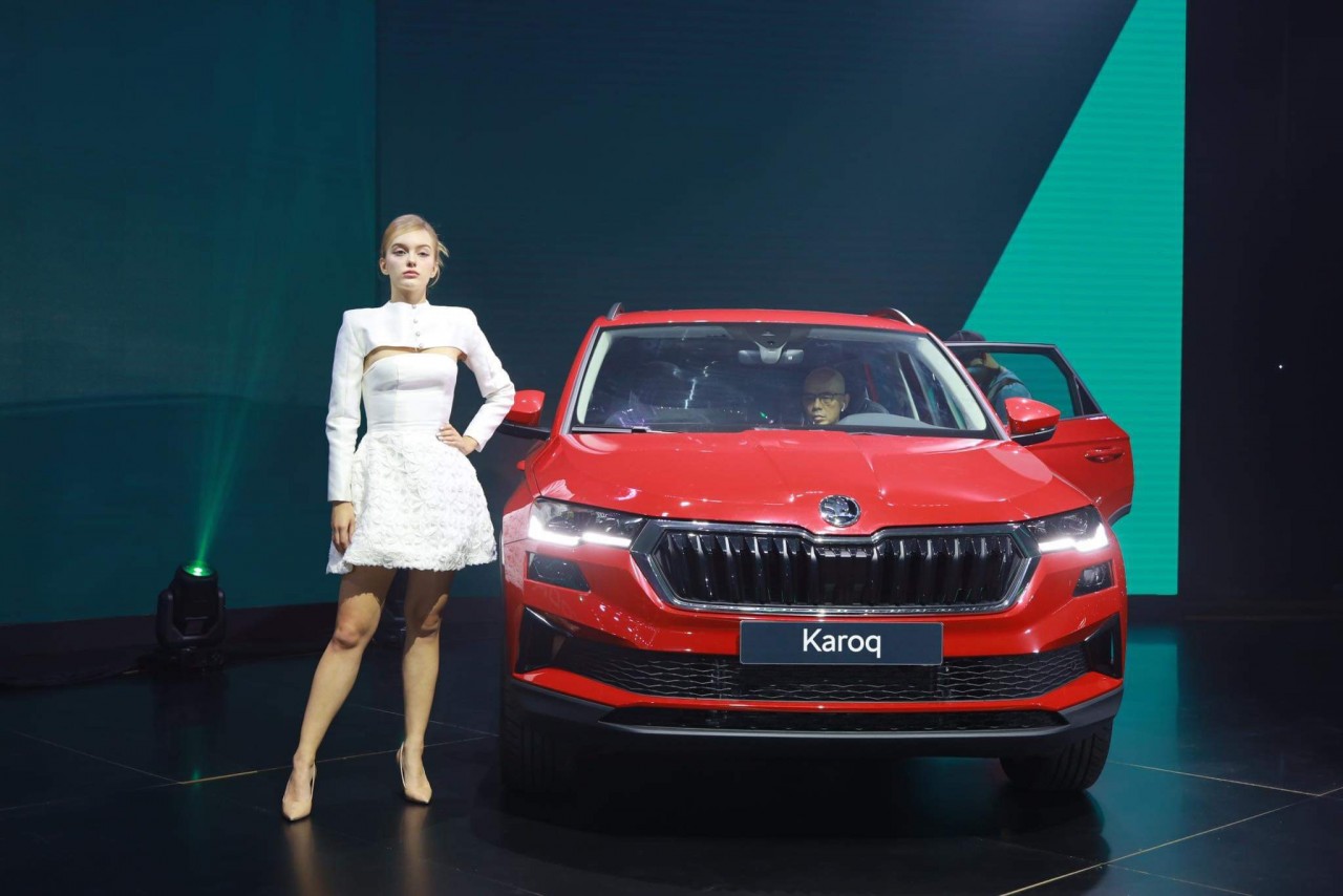 Chi tiết Skoda Karoq 2023 vừa ra mắt, giá lăn bánh dao động hơn 1 tỷ đồng