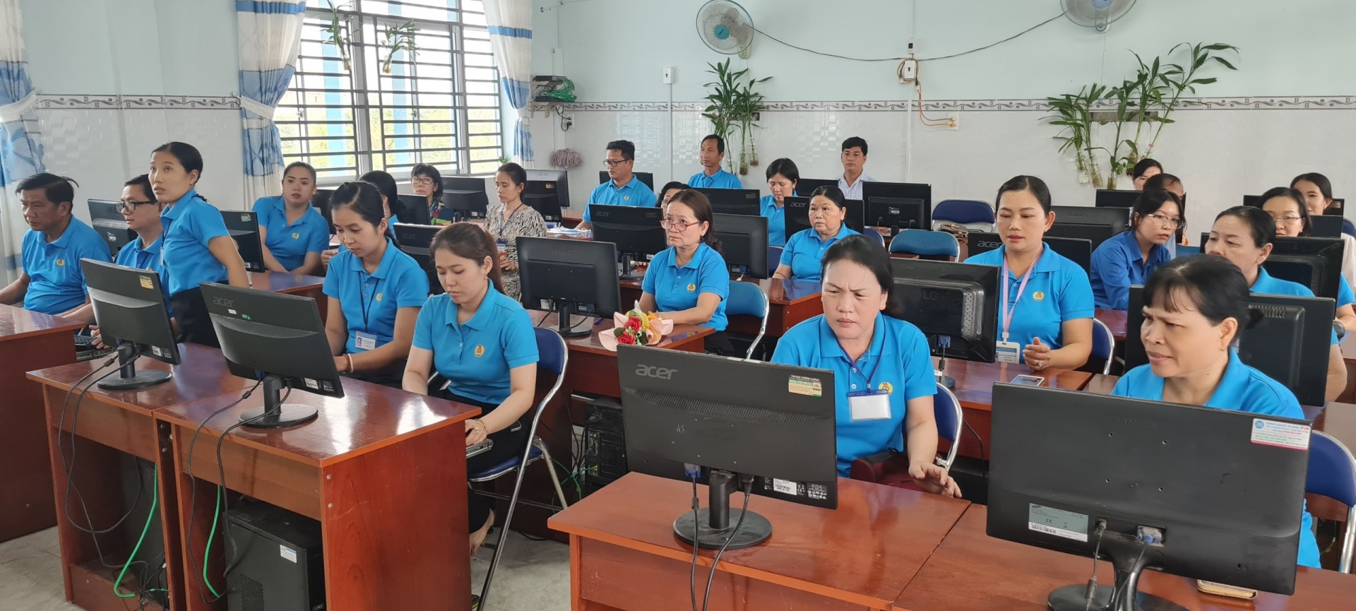 Công đoàn Cần Thơ hưởng ứng nồng nhiệt cuộc thi “gửi niềm tin, trao kỳ vọng”