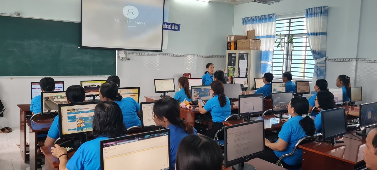 Công đoàn Cần Thơ hưởng ứng nồng nhiệt cuộc thi “gửi niềm tin, trao kỳ vọng”