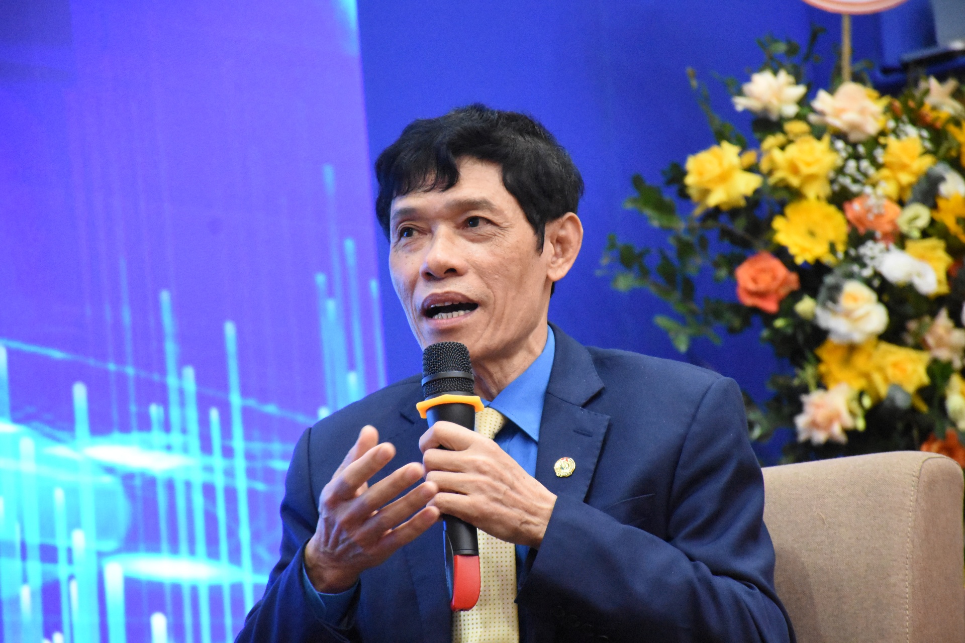 Toàn cảnh lễ kỷ niệm 94 năm Tạp chí Lao động và Công đoàn xuất bản số đầu Toàn cảnh lễ kỷ niệm 94 năm Tạp chí Lao động và Công đoàn xuất bản số đầu