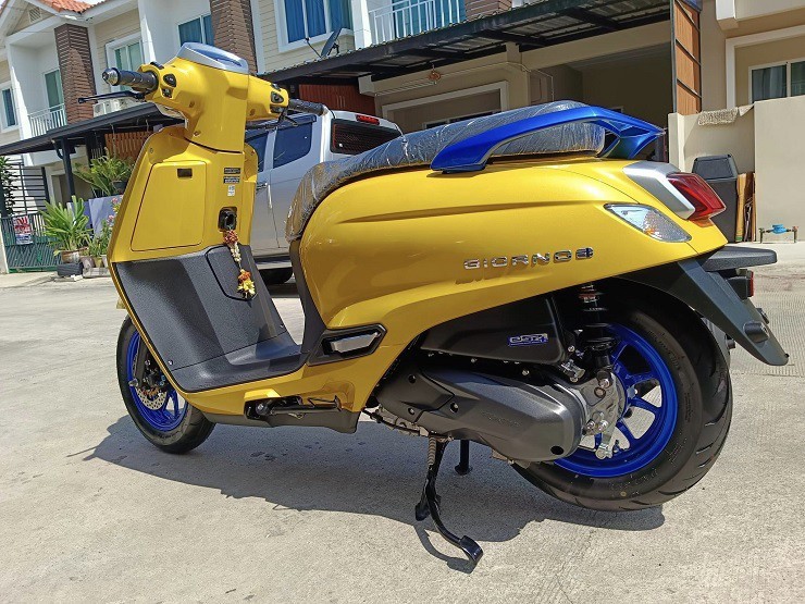 Xe tay ga Honda Giorno+ 125 kiểu dáng lạ, giá hơn 90 triệu đồng Xe tay ga Honda Giorno+ 125 kiểu dáng lạ, giá hơn 90 triệu đồng