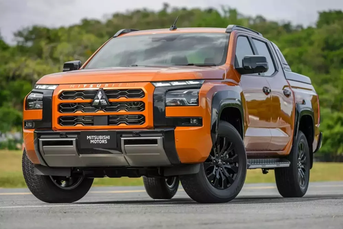 Mitsubishi Triton Athlete 2024 có giá quy đổi chỉ 765 triệu đồng