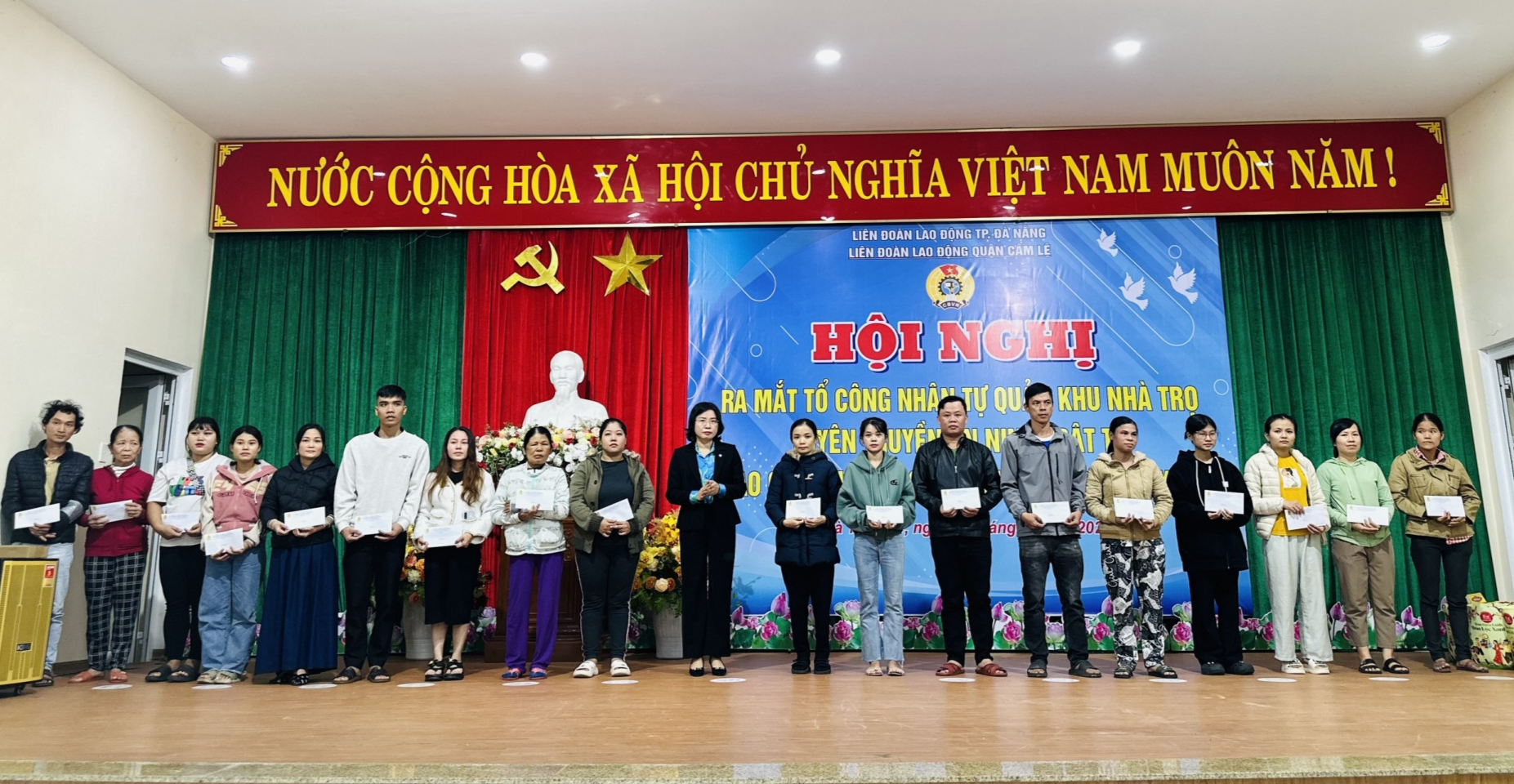 Đà Nẵng: Tổ công nhân tự quản góp phần phòng, chống tệ nạn Đà Nẵng: Tổ công nhân tự quản góp phần phòng, chống tệ nạn