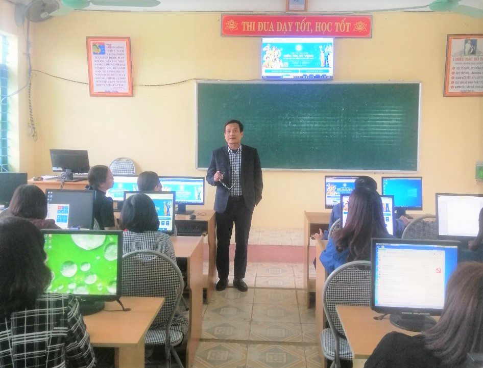 Công đoàn Thanh Hóa tích cực tham gia Cuộc thi trực tuyến “Gửi niềm tin, trao kỳ vọng” Thanh Hóa tạm xếp thứ hai cuộc thi “Gửi niềm tin, trao kỳ vọng”