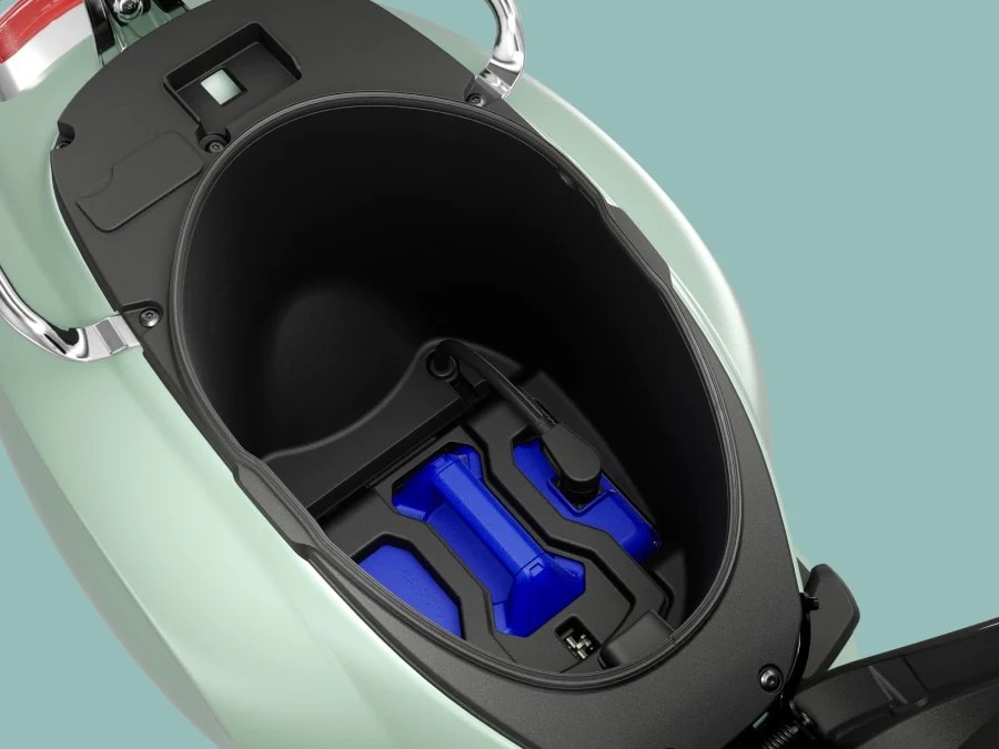 Cận cảnh vespa primavera và sprint s 2024 vừa được ra mắt