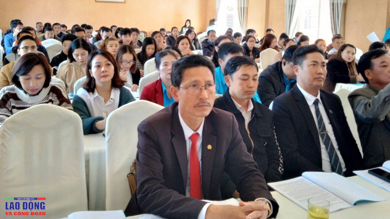 Tập huấn, bồi dưỡng nâng cao chất lượng cán bộ công đoàn cơ sở doanh nghiệp