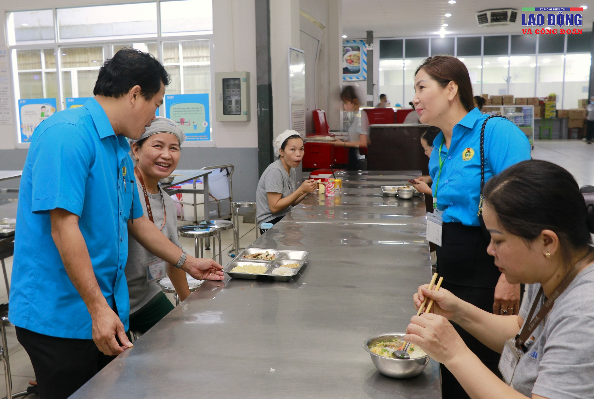 Nâng cao đời sống công nhân lao động từ những công trình chào mừng đại hội công đoàn Nâng cao đời sống công nhân lao động từ những công trình chào mừng đại hội công đoàn