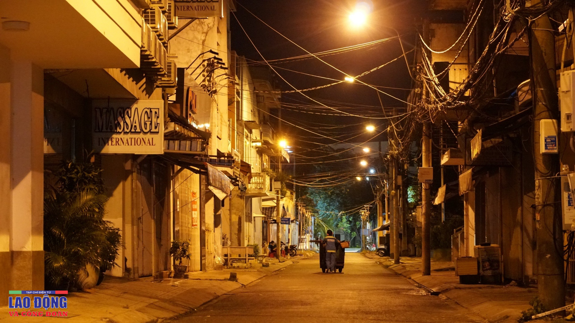 Những giọt mồ hôi thầm lặng