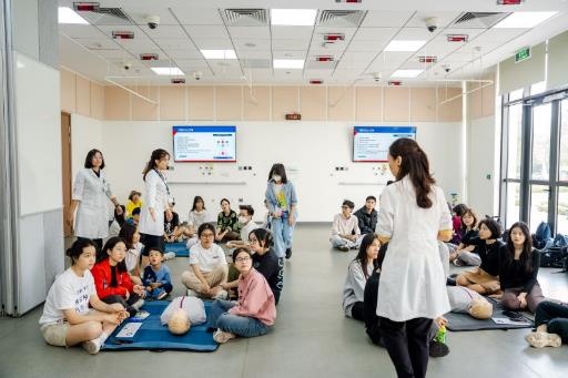 Trải nghiệm một ngày làm sinh viên VinUni tại Ngày hội Trải nghiệm Trải nghiệm một ngày làm sinh viên VinUni tại Ngày hội Trải nghiệm