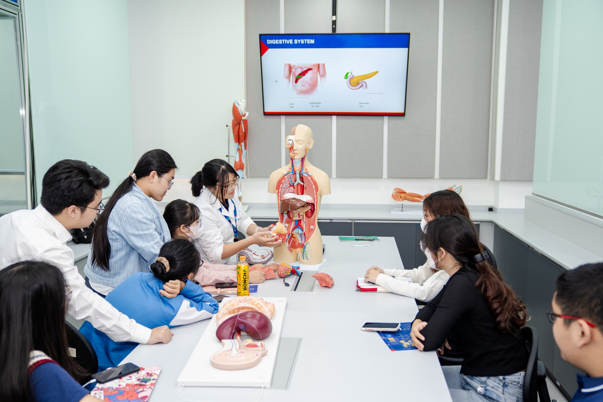 Trải nghiệm một ngày làm sinh viên VinUni tại Ngày hội Trải nghiệm Trải nghiệm một ngày làm sinh viên VinUni tại Ngày hội Trải nghiệm