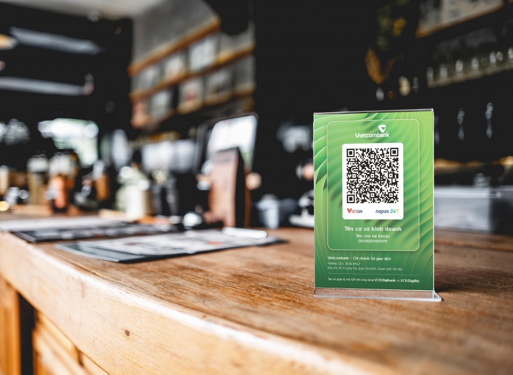 Vietcombank ra mắt bộ giải pháp “QR nhận tiền” và “Quản lý doanh thu theo từng mã QR” Vietcombank ra mắt bộ giải pháp “QR nhận tiền” và “Quản lý doanh thu theo từng mã QR”