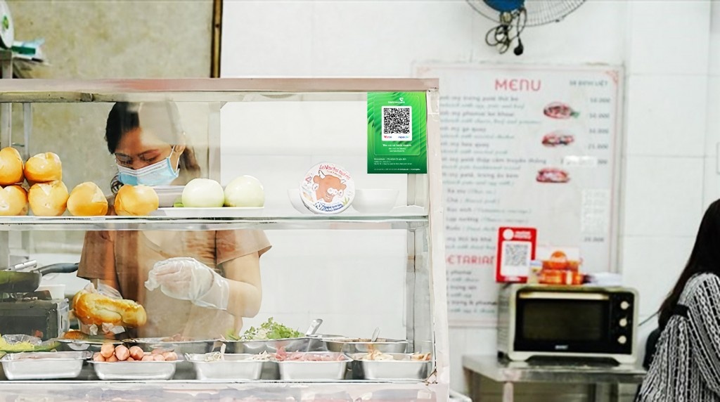 Vietcombank ra mắt bộ giải pháp “QR nhận tiền” và “Quản lý doanh thu theo từng mã QR” Vietcombank ra mắt bộ giải pháp “QR nhận tiền” và “Quản lý doanh thu theo từng mã QR”