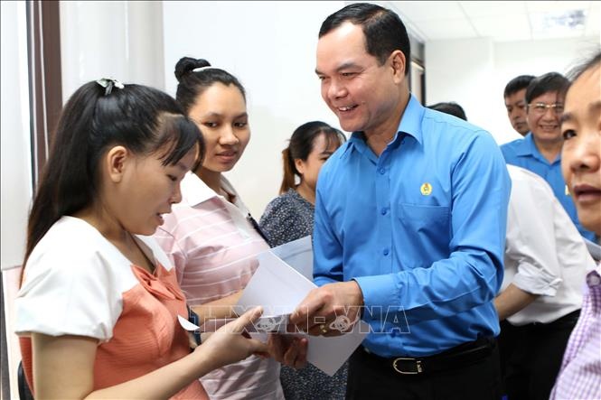 Công đoàn Việt Nam nỗ lực hành động vì người lao động