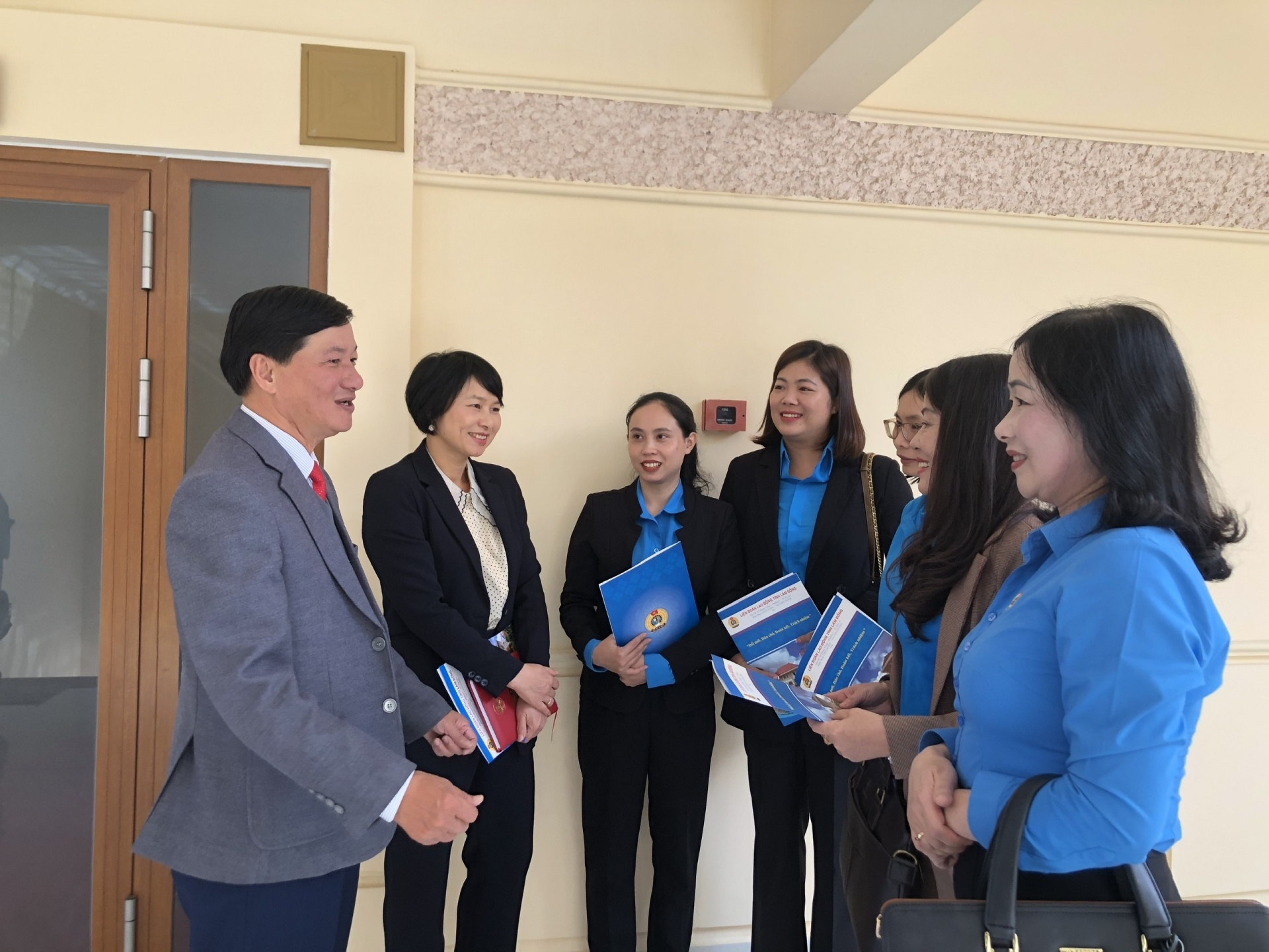 Đoàn đại biểu tỉnh Lâm Đồng sẵn sàng dự Đại hội XIII Công đoàn Việt Nam Đoàn đại biểu tỉnh Lâm Đồng sẵn sàng dự Đại hội XIII Công đoàn Việt Nam