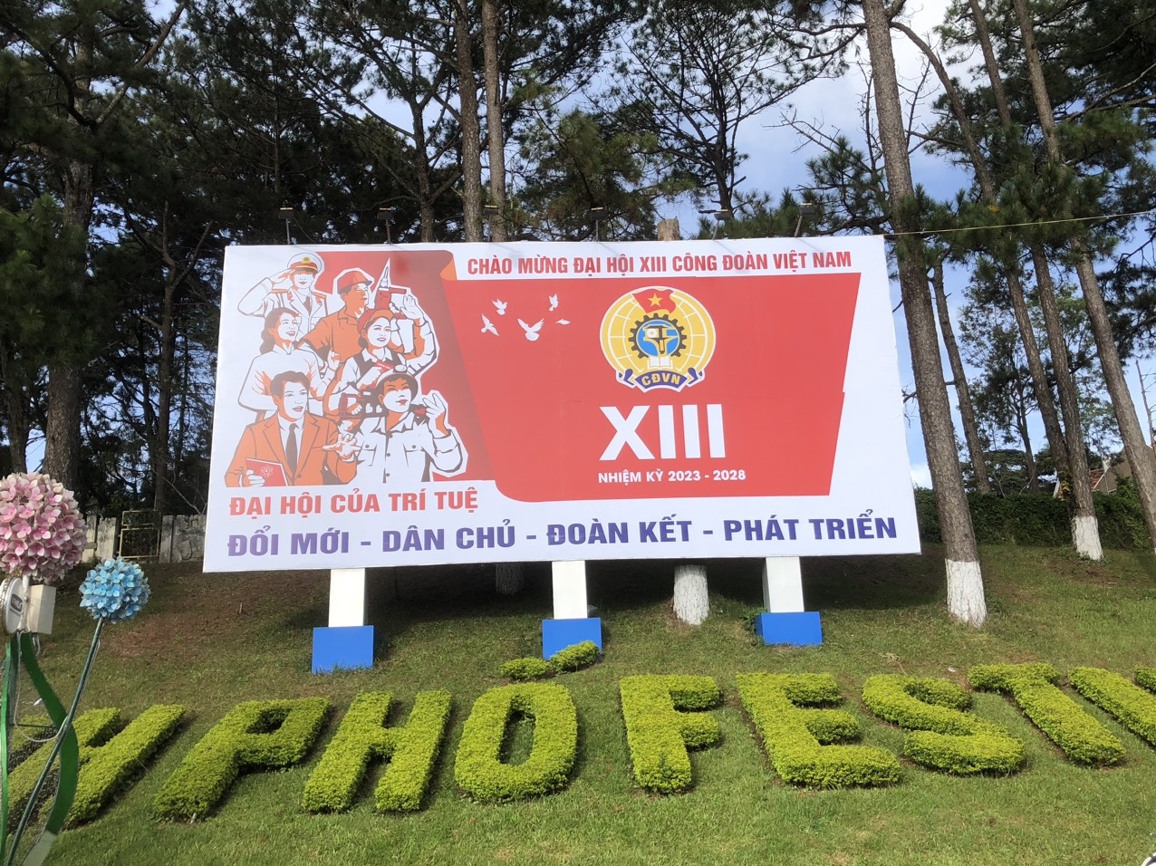 Đoàn đại biểu tỉnh Lâm Đồng sẵn sàng dự Đại hội XIII Công đoàn Việt Nam Đoàn đại biểu tỉnh Lâm Đồng sẵn sàng dự Đại hội XIII Công đoàn Việt Nam